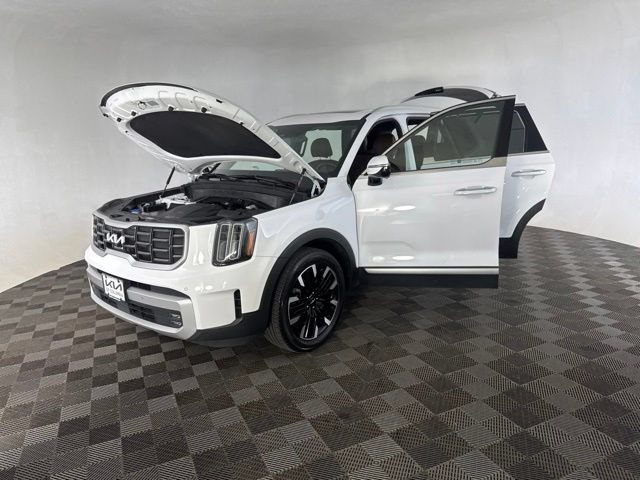 Certified 2024 Kia Telluride SX w/ Towing Package AWD/4WD image 12
