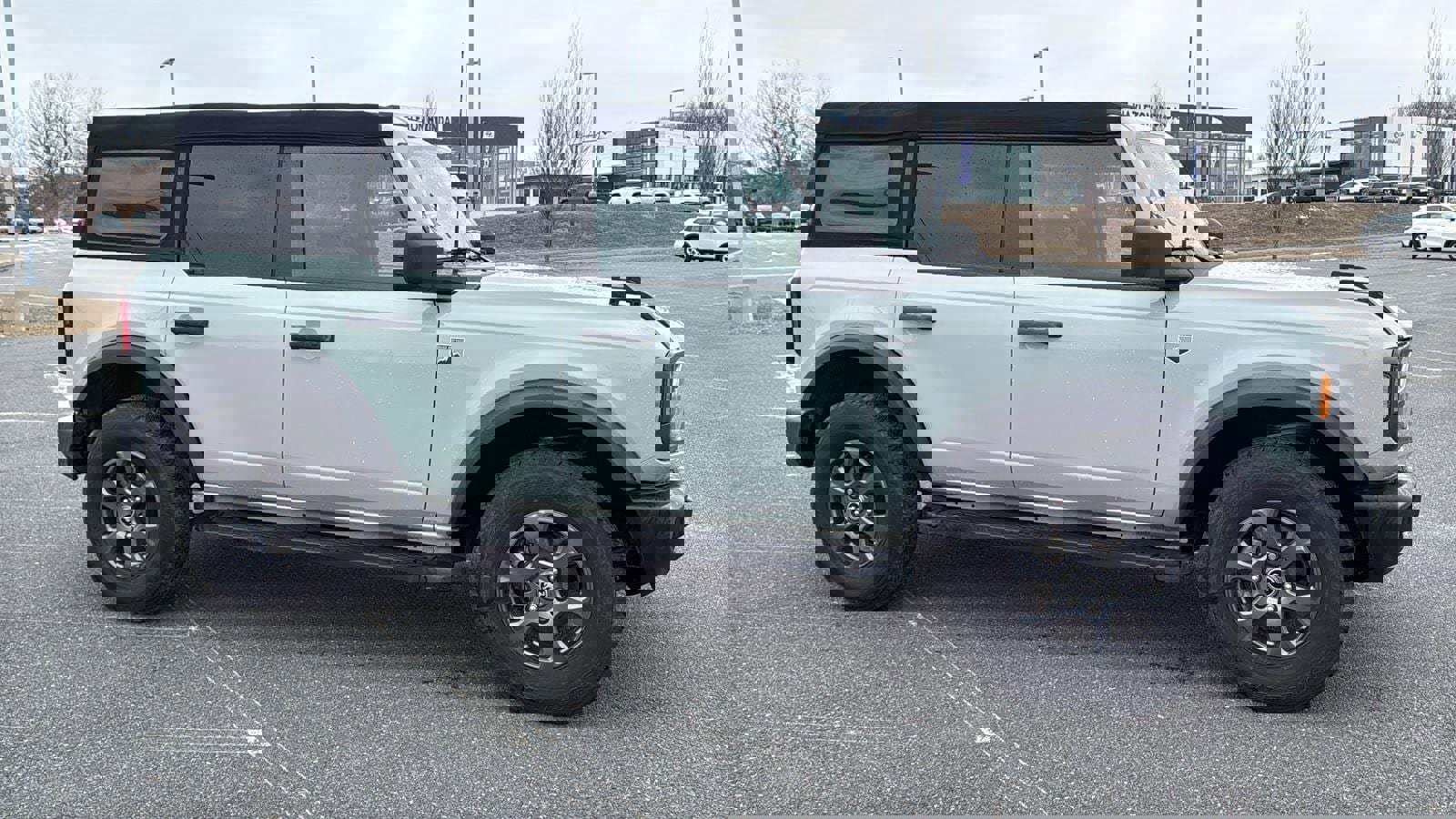 Used 2022 Ford Bronco Big Bend image 3