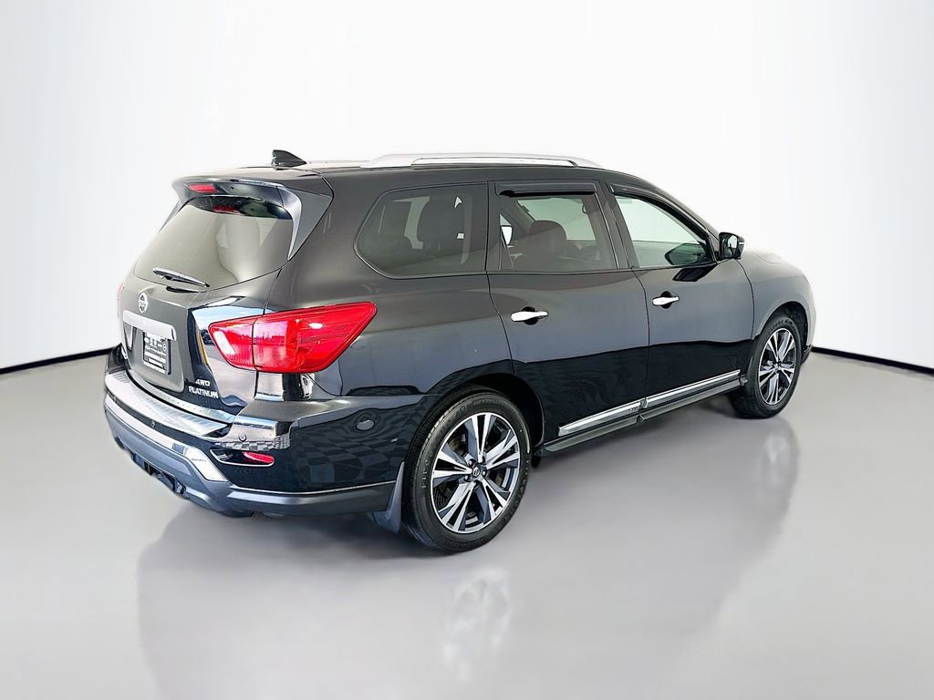 Used 2019 Nissan Pathfinder Platinum image 7