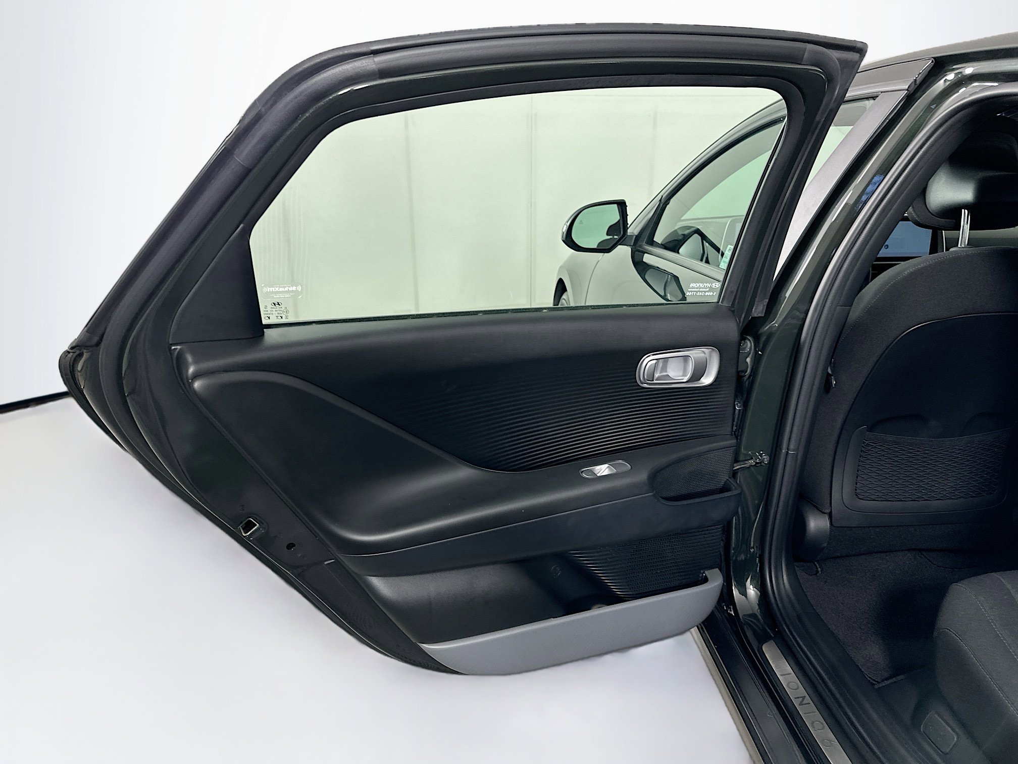 Used 2024 Hyundai Ioniq 6 SE image 26