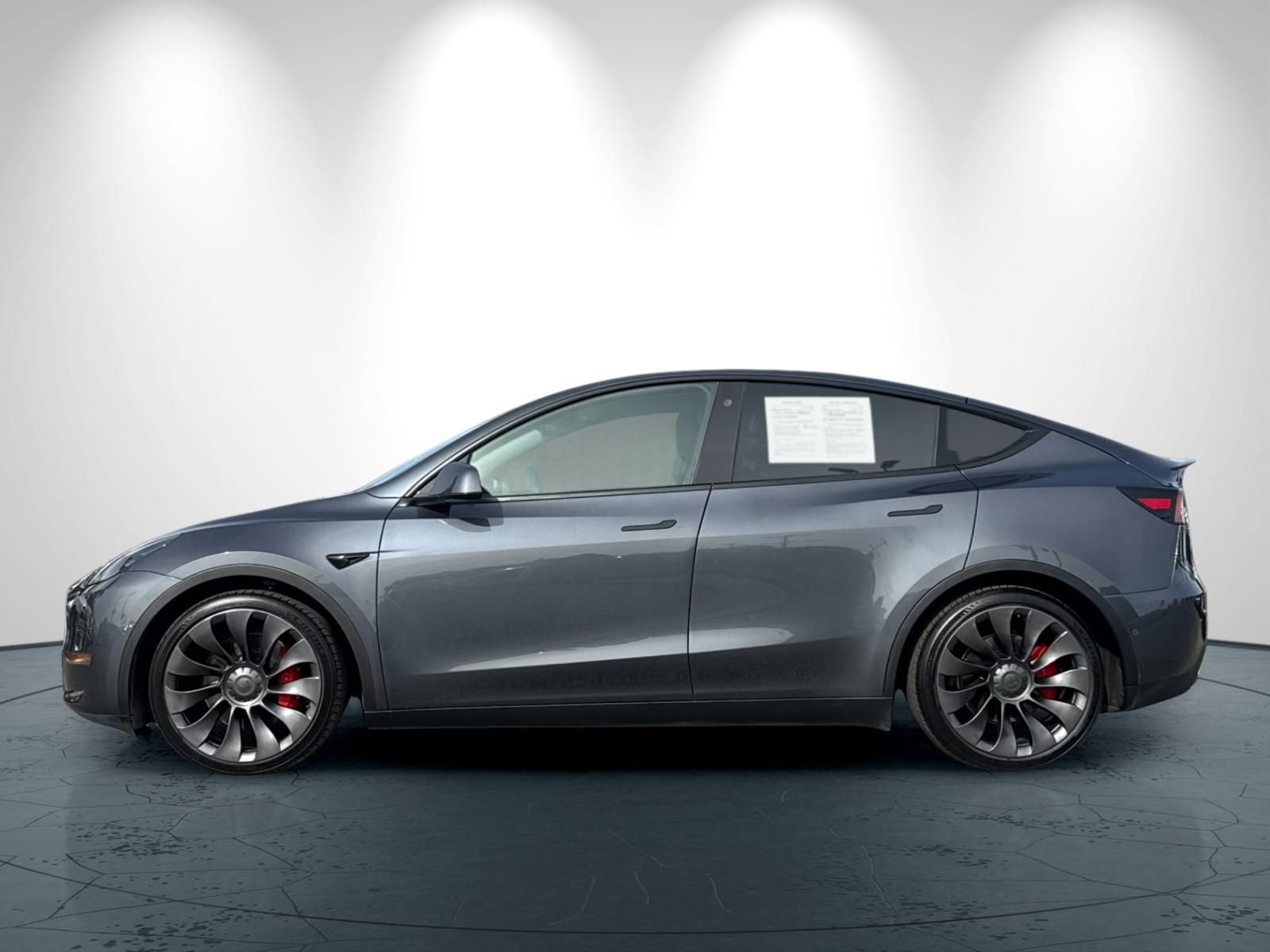 Used 2022 Tesla Model Y Performance image 7