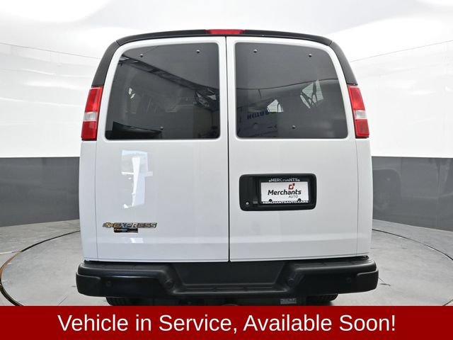 Used 2024 Chevrolet Express 3500 LS RWD image 43
