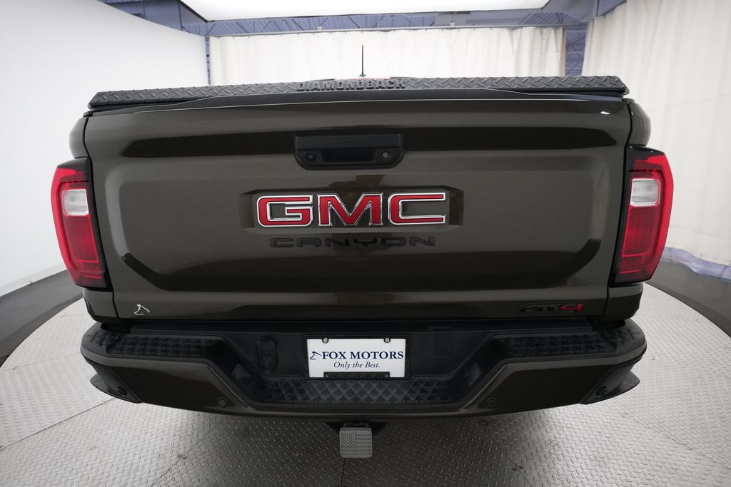 Used 2024 GMC Canyon AT4 w/ Canyon Safety Plus Package AWD/4WD image 25