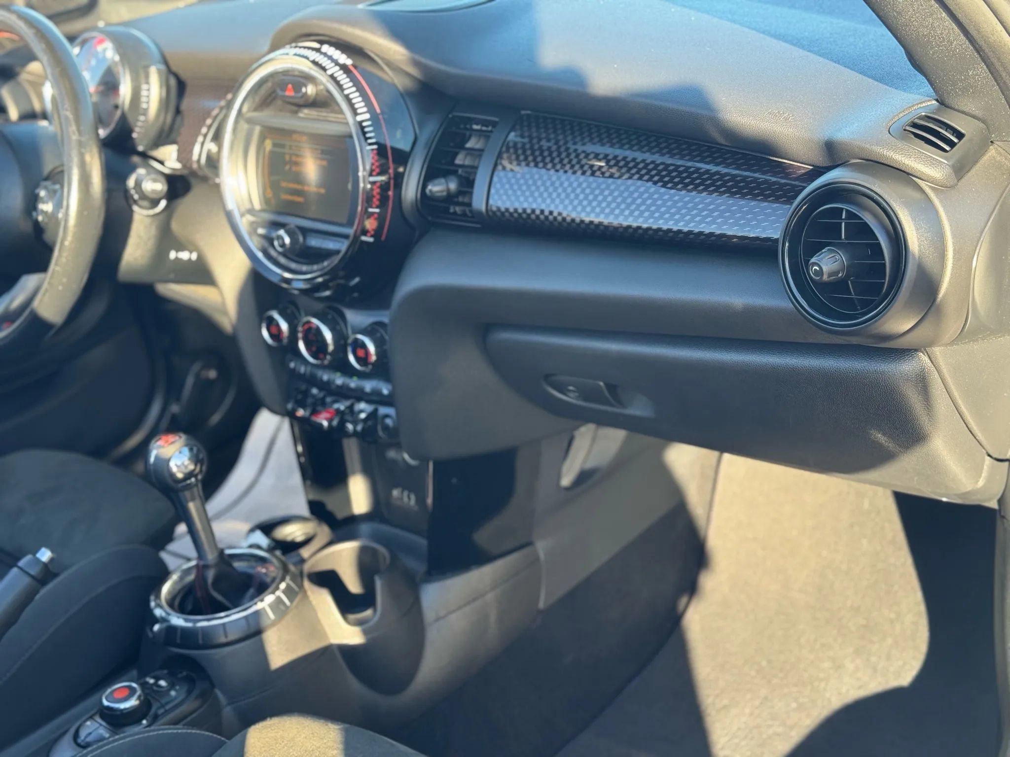 Used 2017 MINI Cooper John Cooper Works image 39