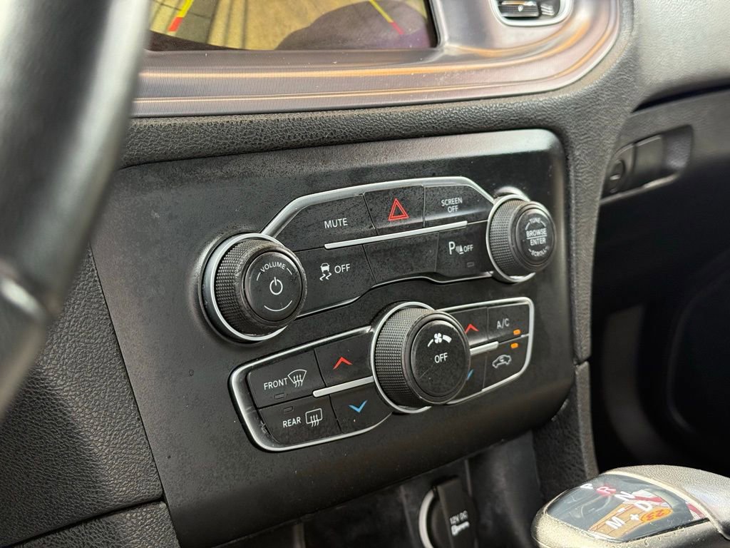 Used 2023 Dodge Charger SXT image 21