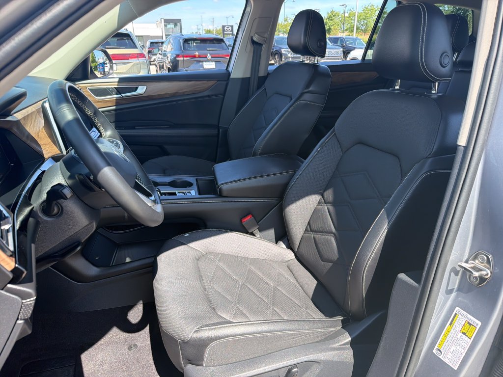 Certified 2024 Volkswagen Atlas SE AWD/4WD image 7
