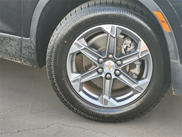 Used 2023 Chevrolet Blazer LT image 3