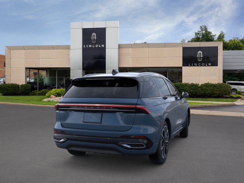 New 2024 Lincoln Nautilus Reserve w/ Equipment Group 202A AWD/4WD image 8