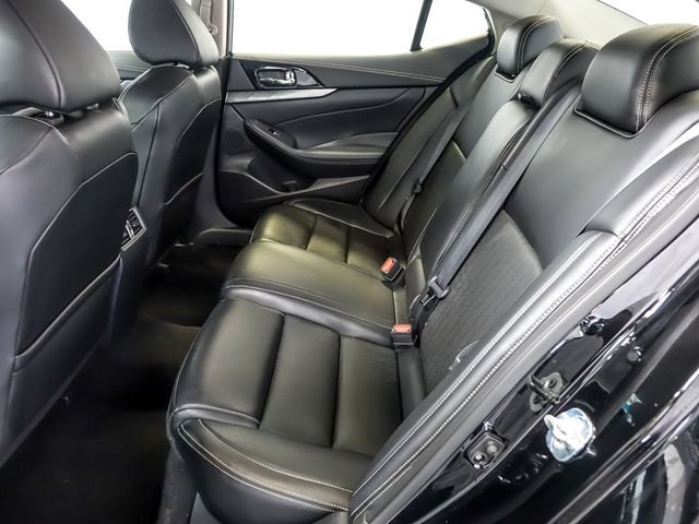 Used 2023 Nissan Maxima SV w/ Floor Mat Group FWD image 14