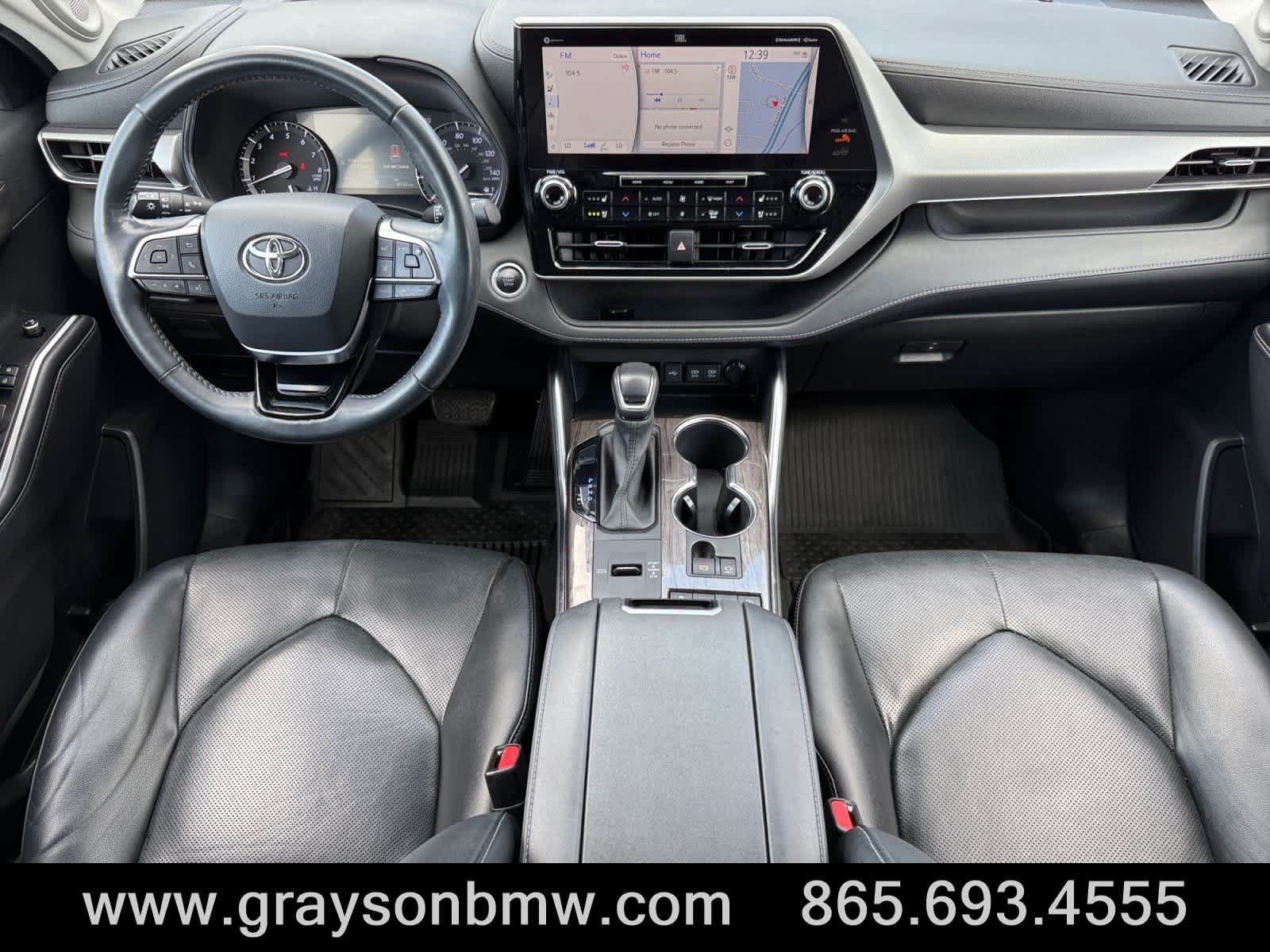 Used 2021 Toyota Highlander Platinum FWD image 26