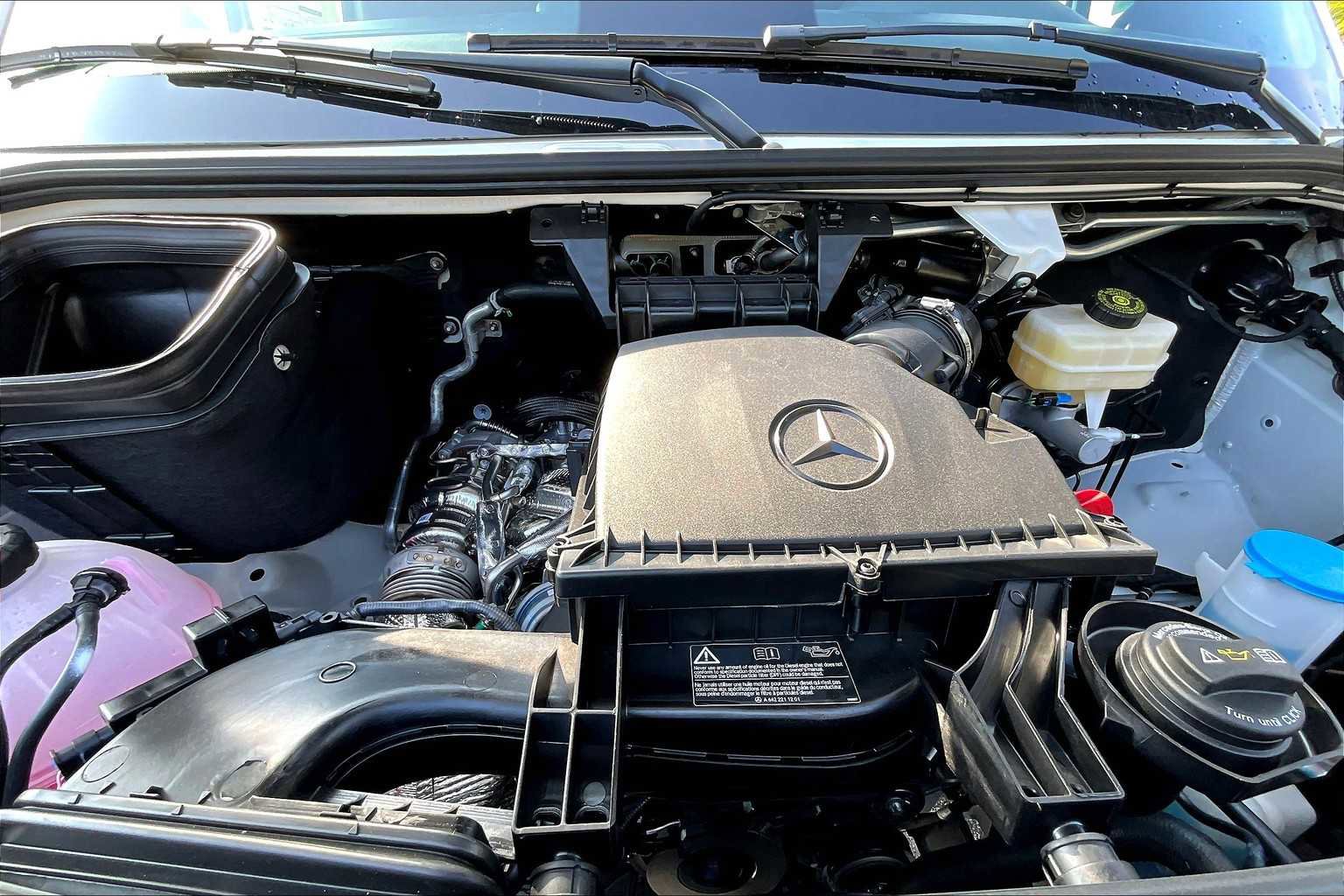 New 2025 Mercedes-Benz Sprinter 2500 image 14