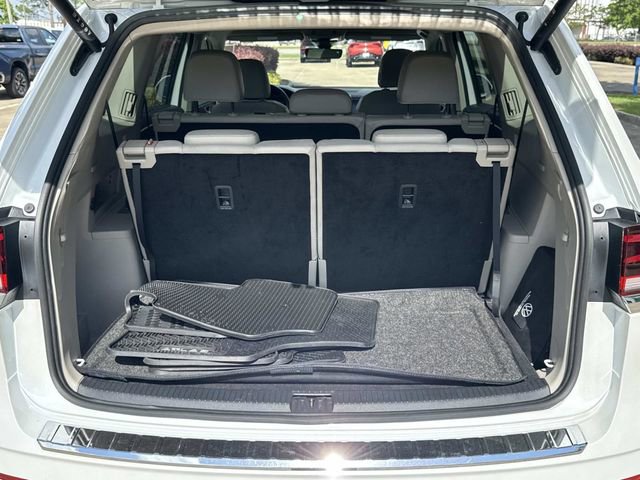 Used 2024 Volkswagen Atlas SEL Premium R-Line image 10