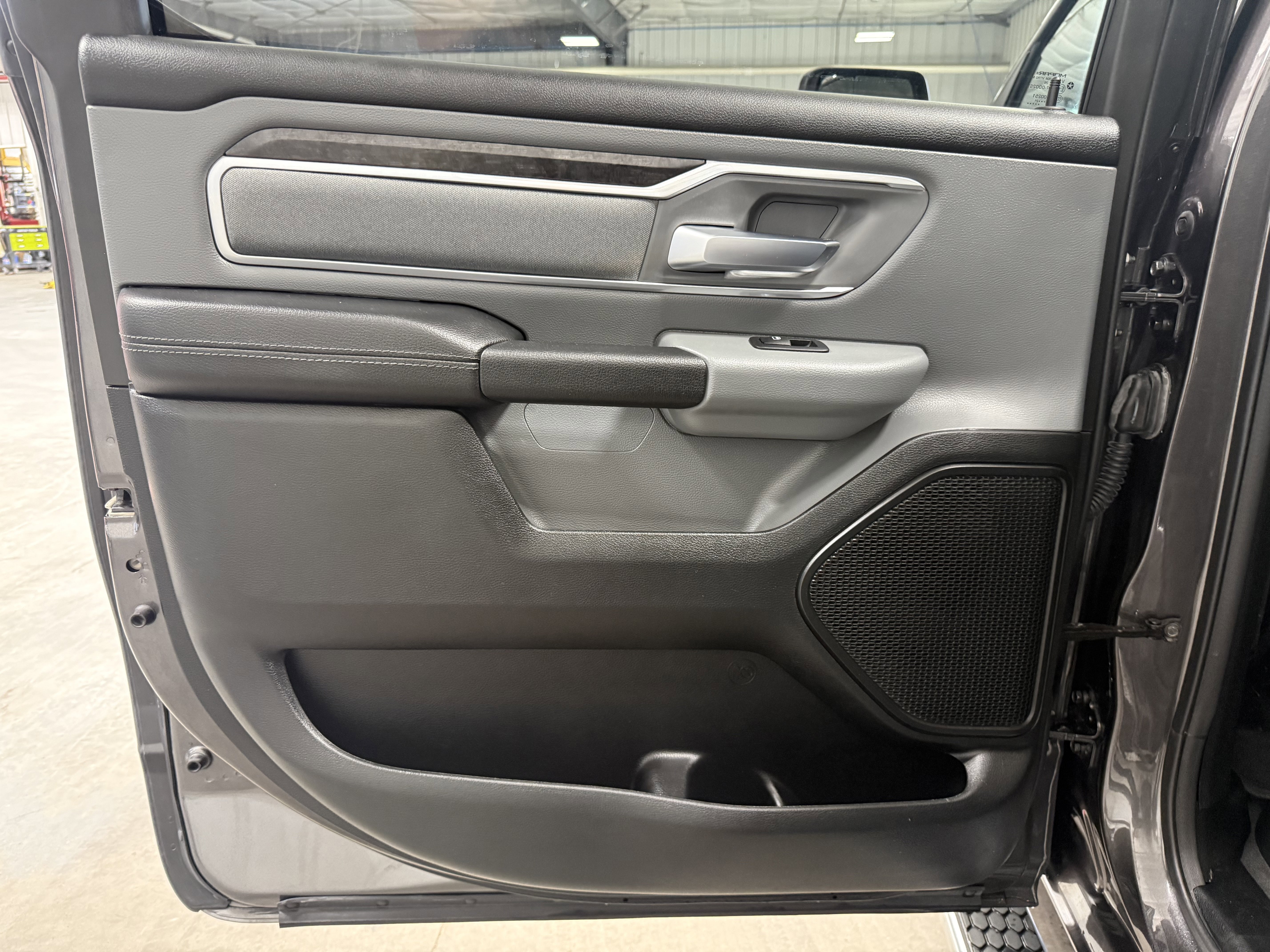 Used 2021 RAM 1500 Big Horn AWD/4WD image 16