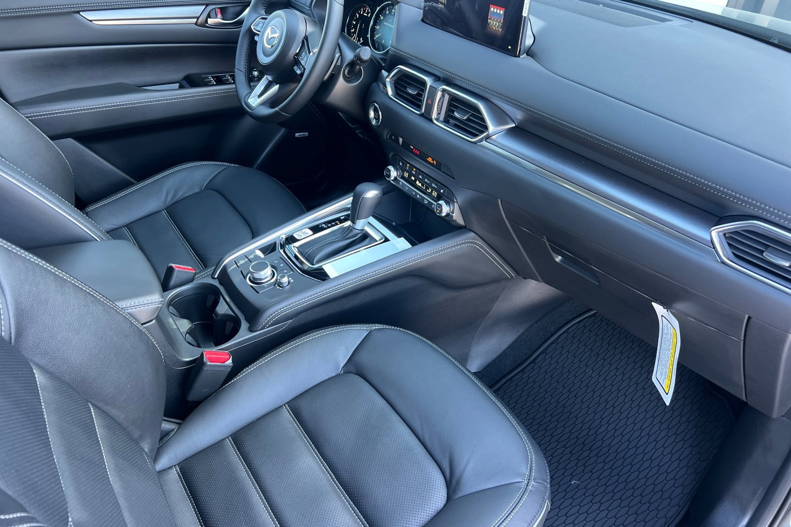 New 2025 MAZDA CX-5 AWD 2.5 S w/ Premium Plus Pkg image 13