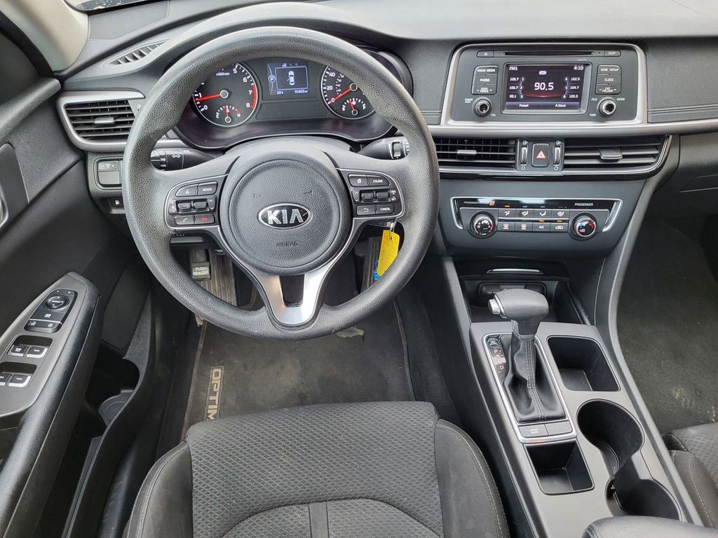 Used 2017 Kia Optima LX image 26
