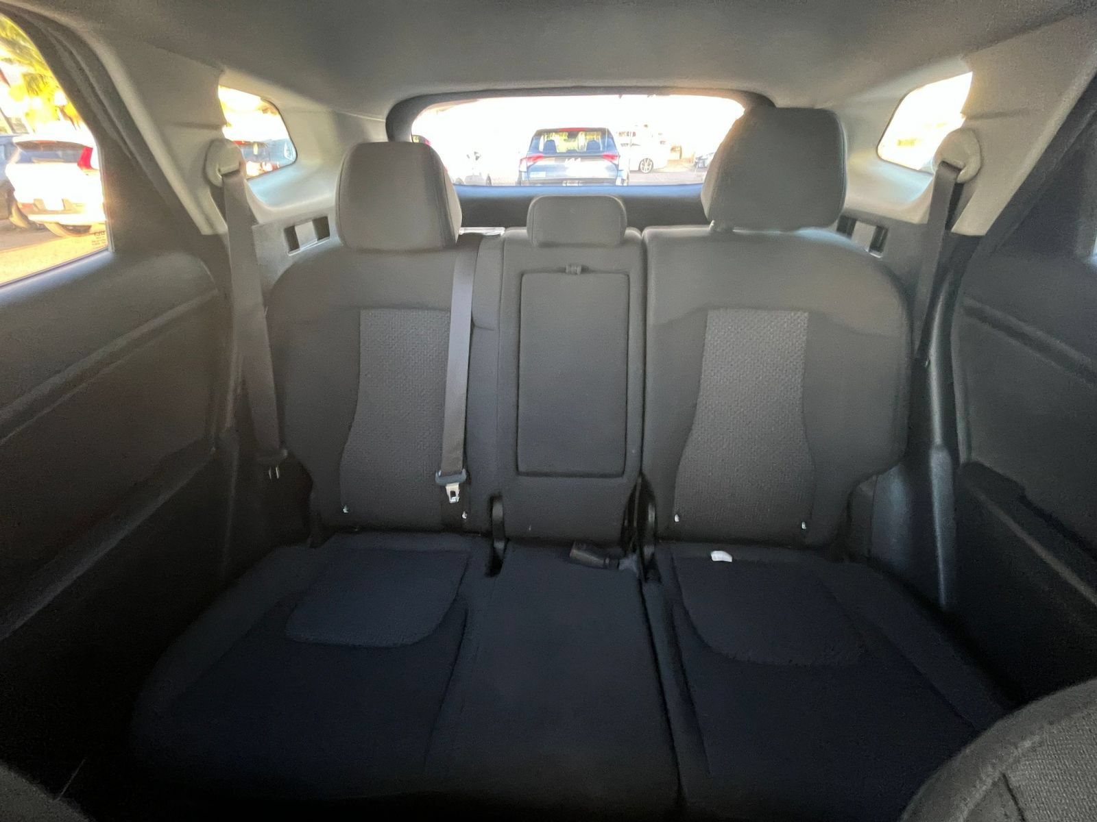 Used 2025 Kia Sportage LX FWD image 36