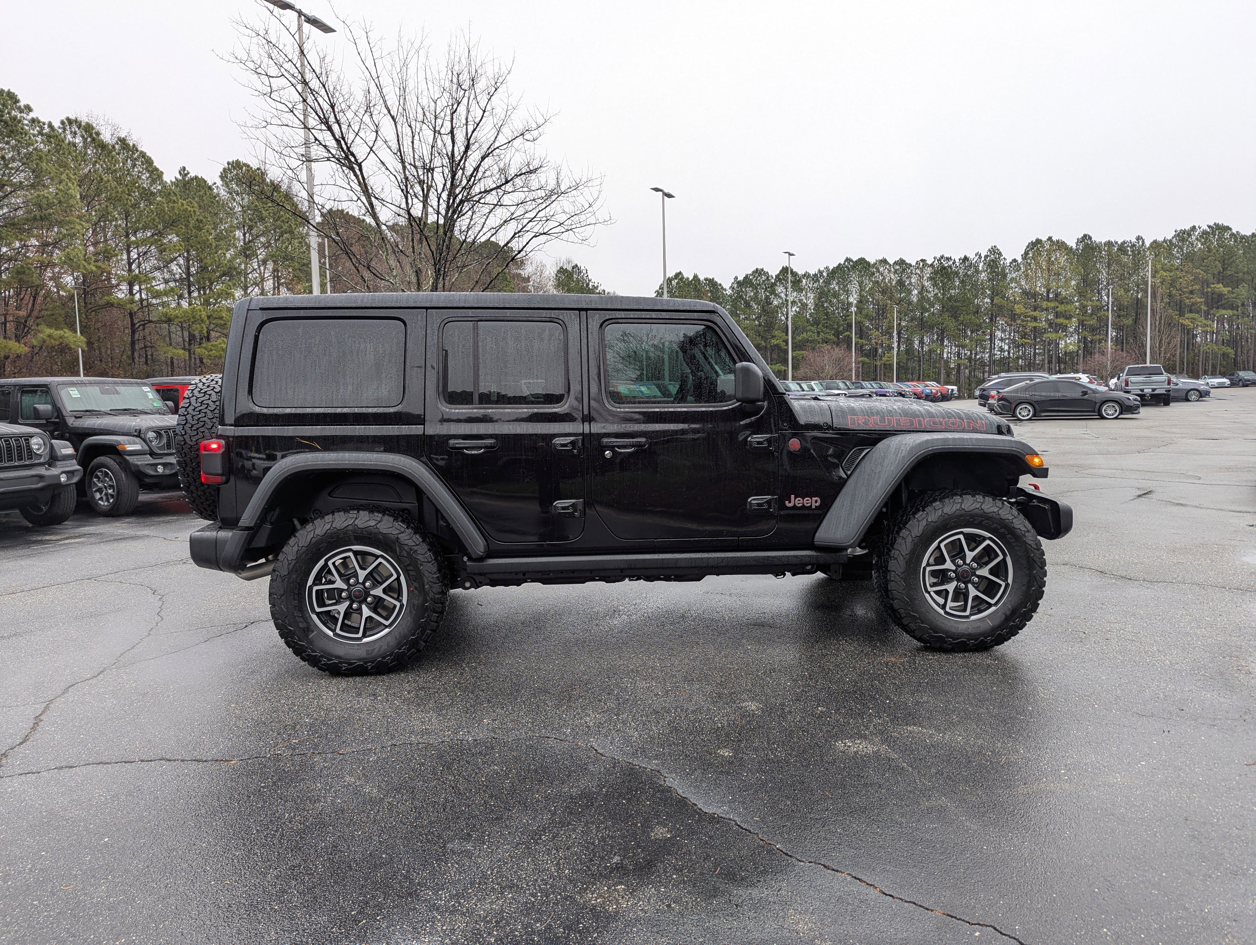 Used 2026 Jeep Wrangler Rubicon image 4