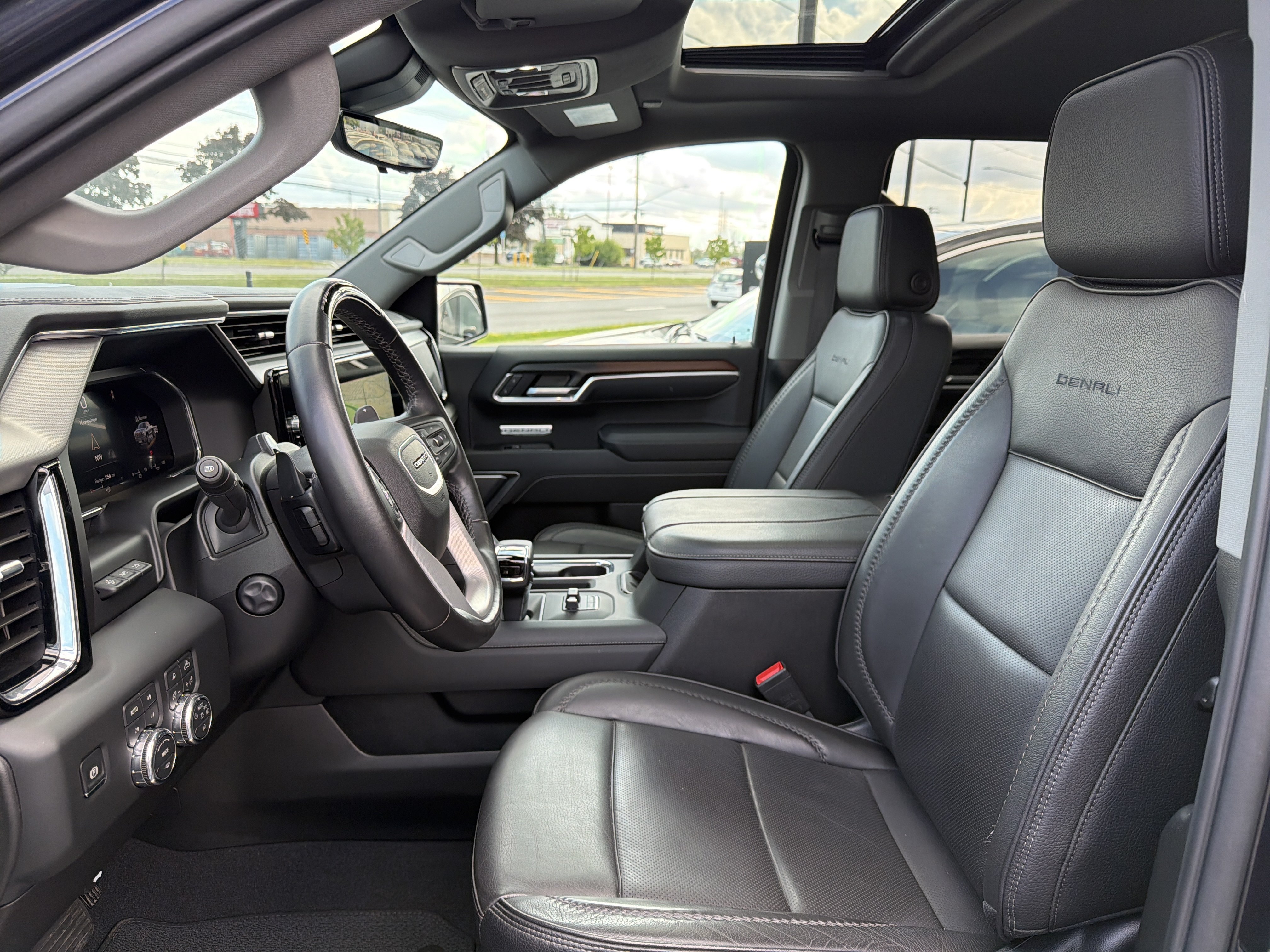 Used 2026 GMC Sierra 1500 Denali AWD/4WD image 11