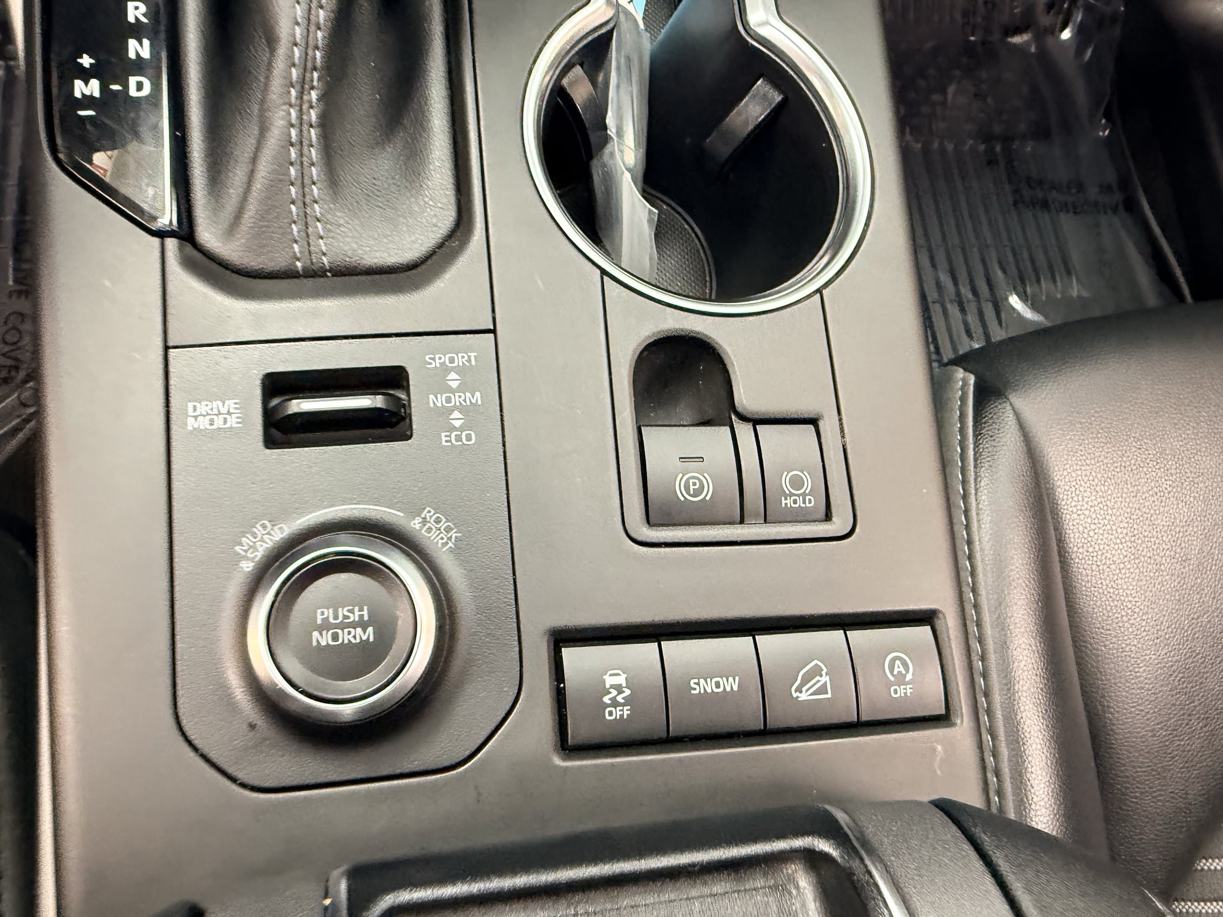 Used 2022 Toyota Highlander XSE AWD/4WD image 11