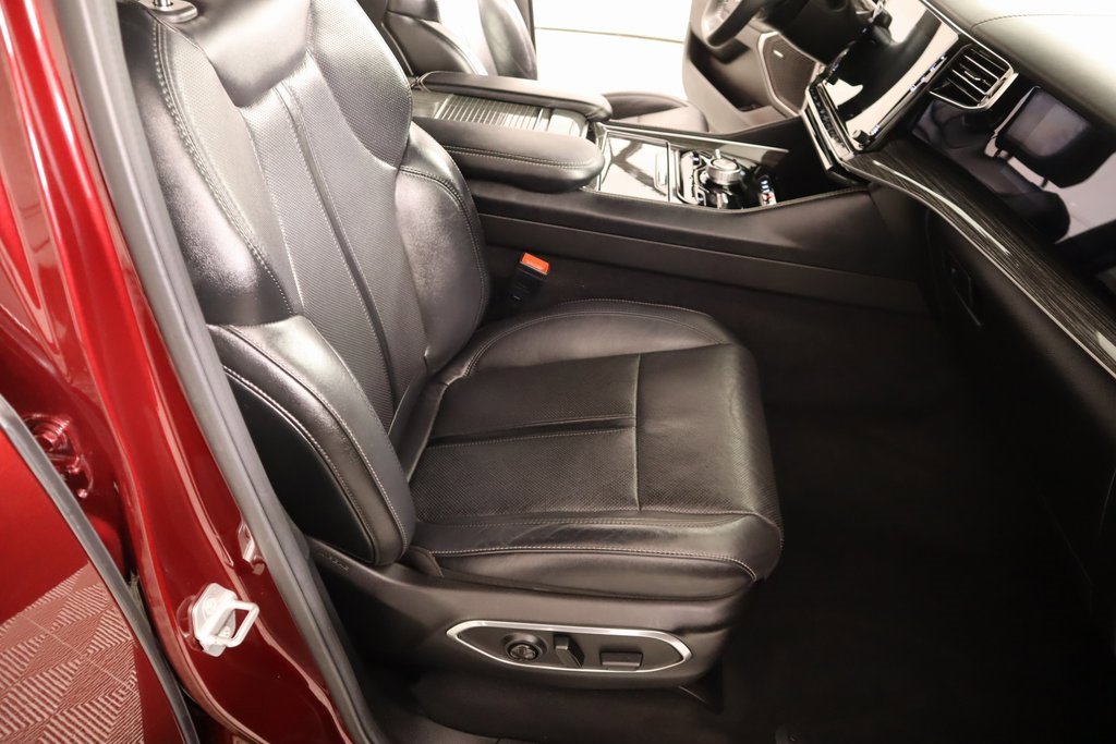 Used 2022 Jeep Wagoneer Series III w/ Flexible Seating Group image 15