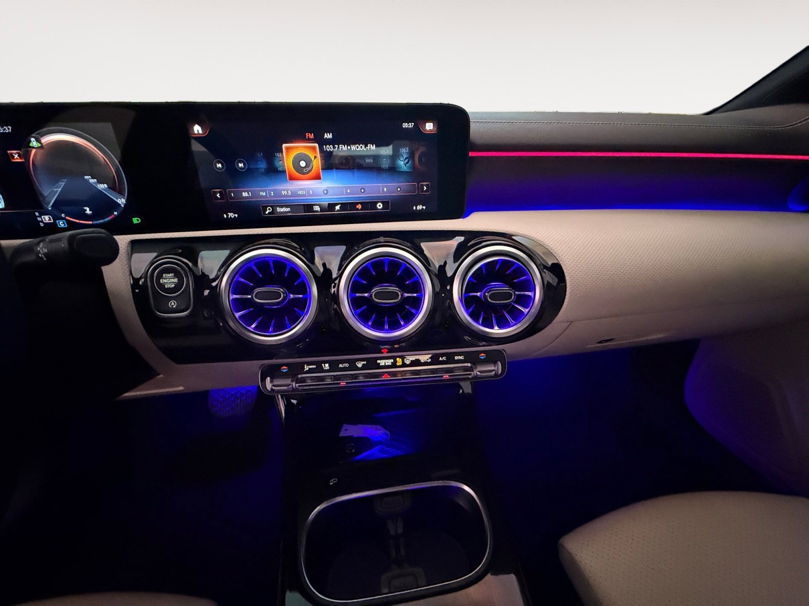 Used 2022 Mercedes-Benz CLA 250 image 15