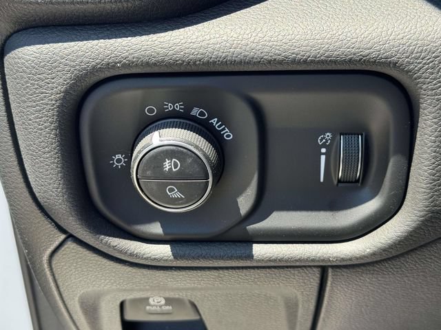 Used 2023 RAM 1500 Big Horn AWD/4WD image 25