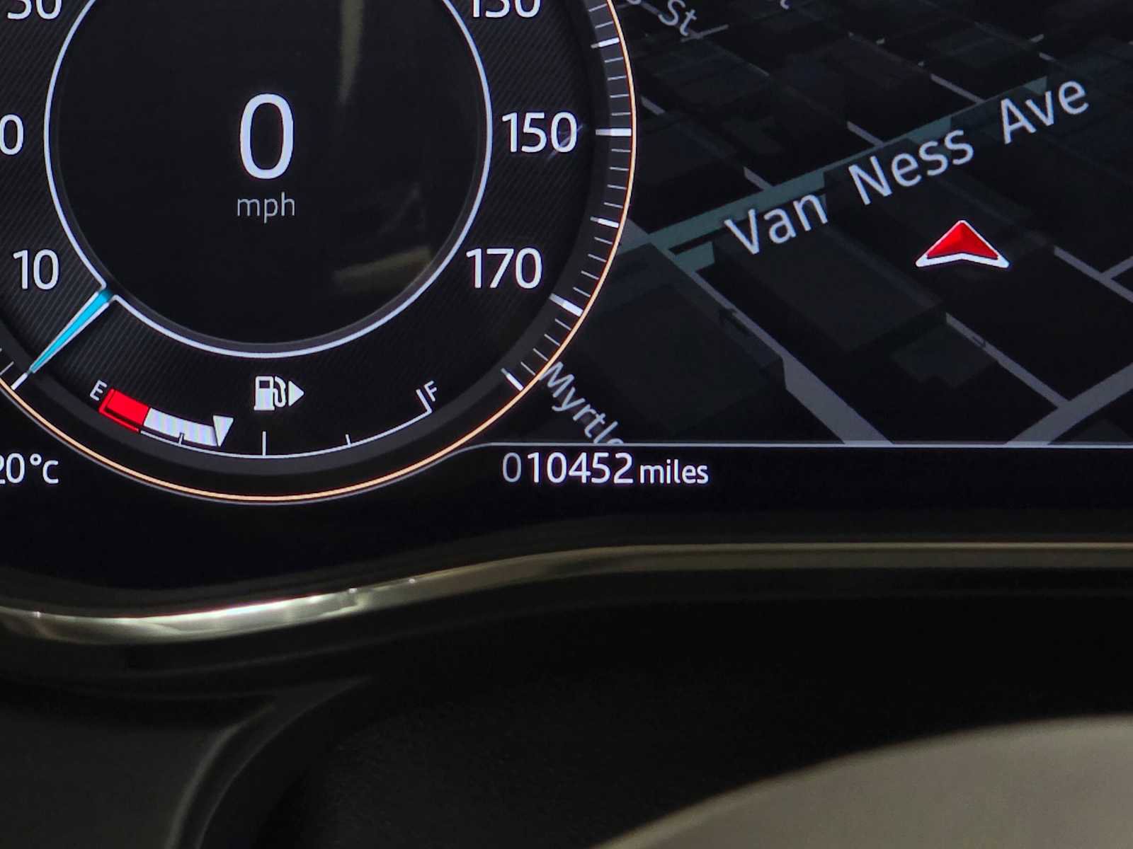 Used 2026 Jaguar F-PACE R-Dynamic S AWD/4WD image 28