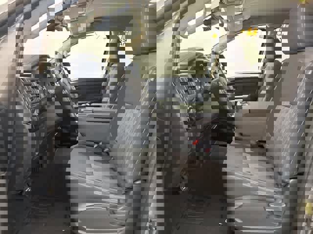 Used 2024 Nissan Titan SV w/ Accessory Utility Package image 11