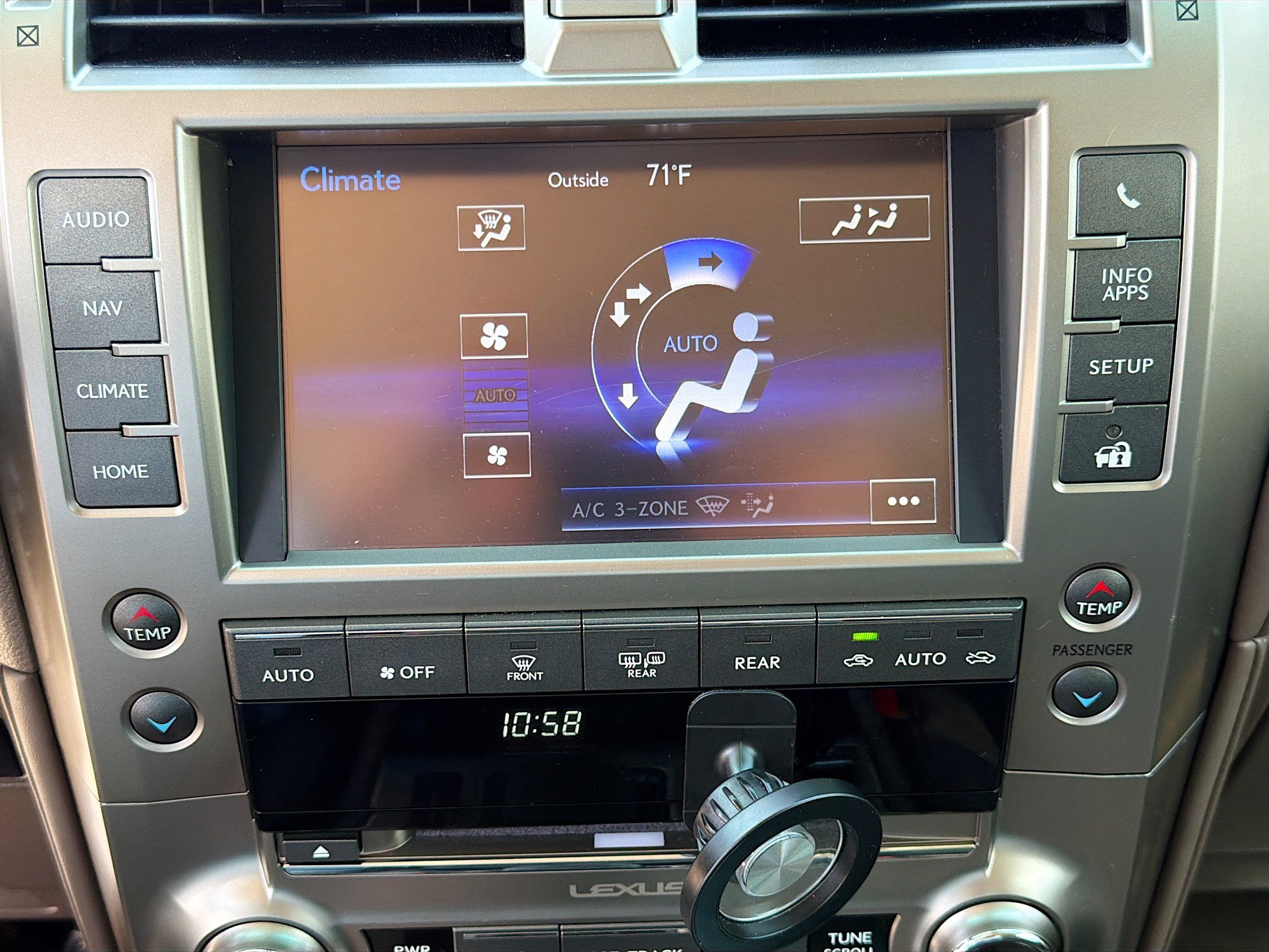 Used 2019 Lexus GX 460 Premium image 33