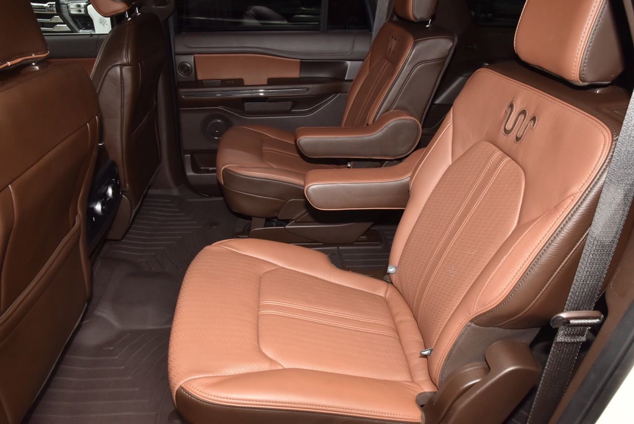 Used 2024 Ford Expedition Max King Ranch RWD image 14