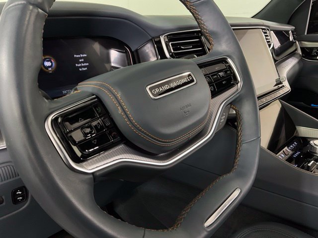 Used 2023 Jeep Grand Wagoneer Series II AWD/4WD image 16