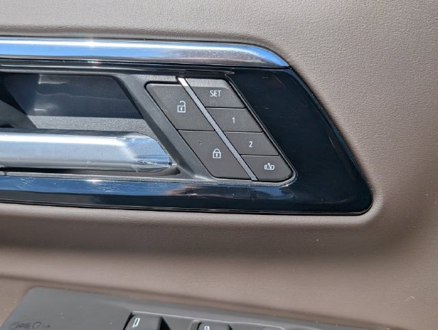 New 2027 Chevrolet Tahoe LT w/ Sun And Tow Package AWD/4WD image 14