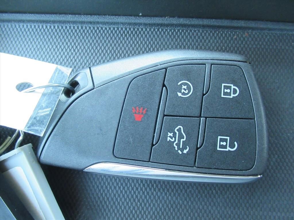 Used 2026 GMC Sierra 1500 SLT image 28