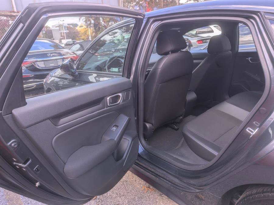 Used 2024 Honda Civic Sport image 8