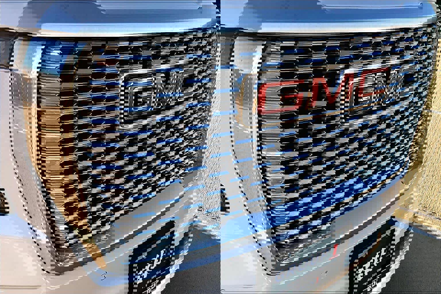 Used 2023 GMC Yukon Denali w/ Max Trailering Package image 27