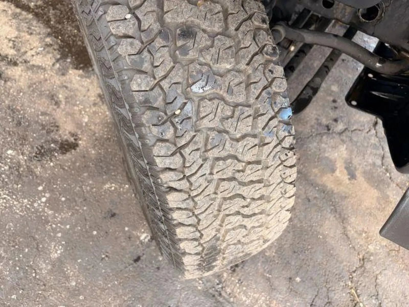 Used 2016 Jeep Wrangler Unlimited Sport w/ Connectivity Group image 31