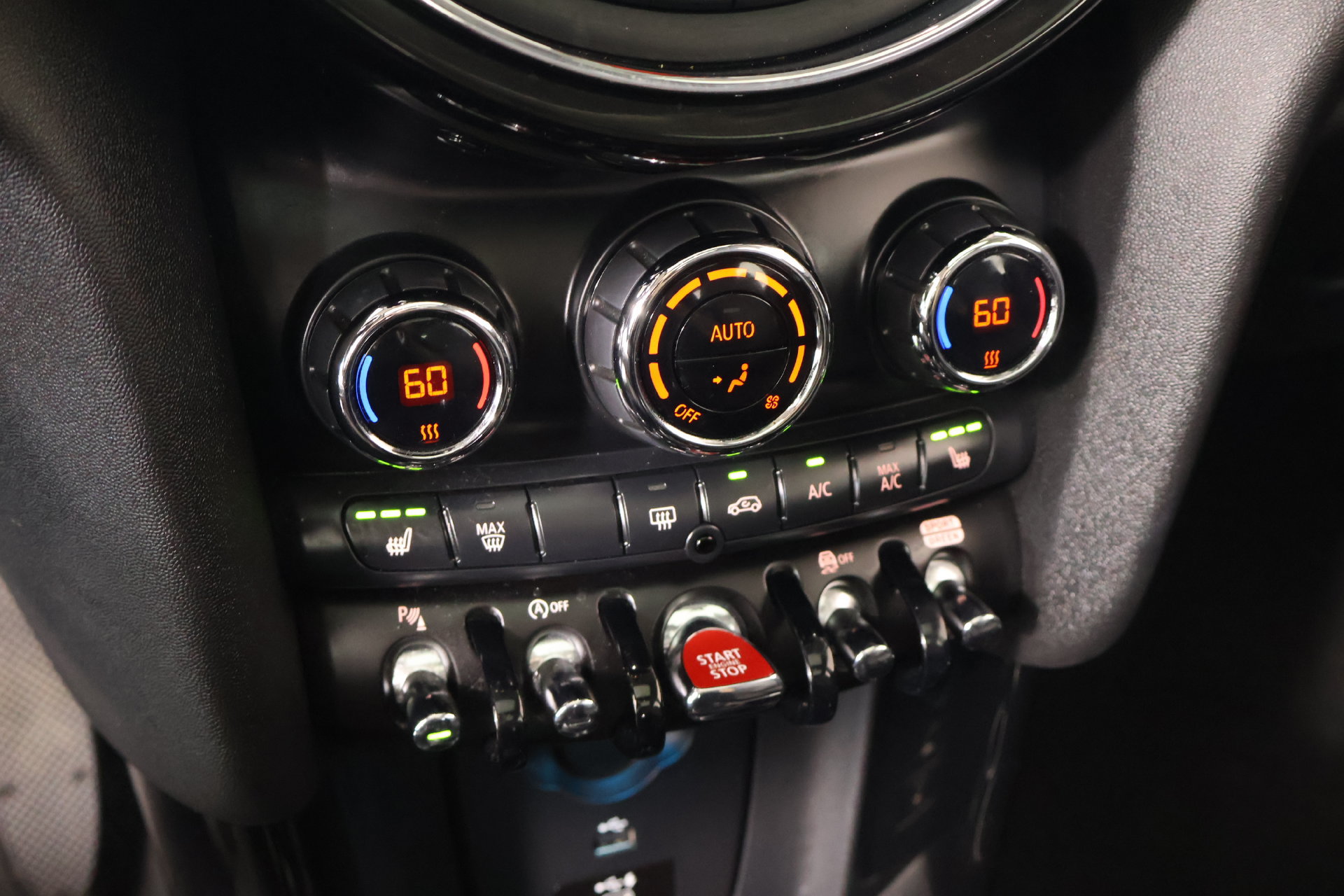 Used 2021 MINI Cooper S w/ Driver Assistance Package FWD image 8