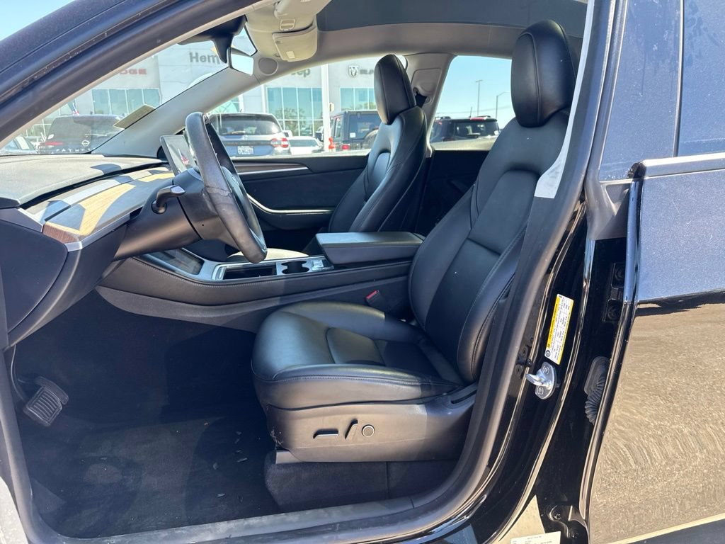 Used 2023 Tesla Model Y Long Range AWD/4WD image 23