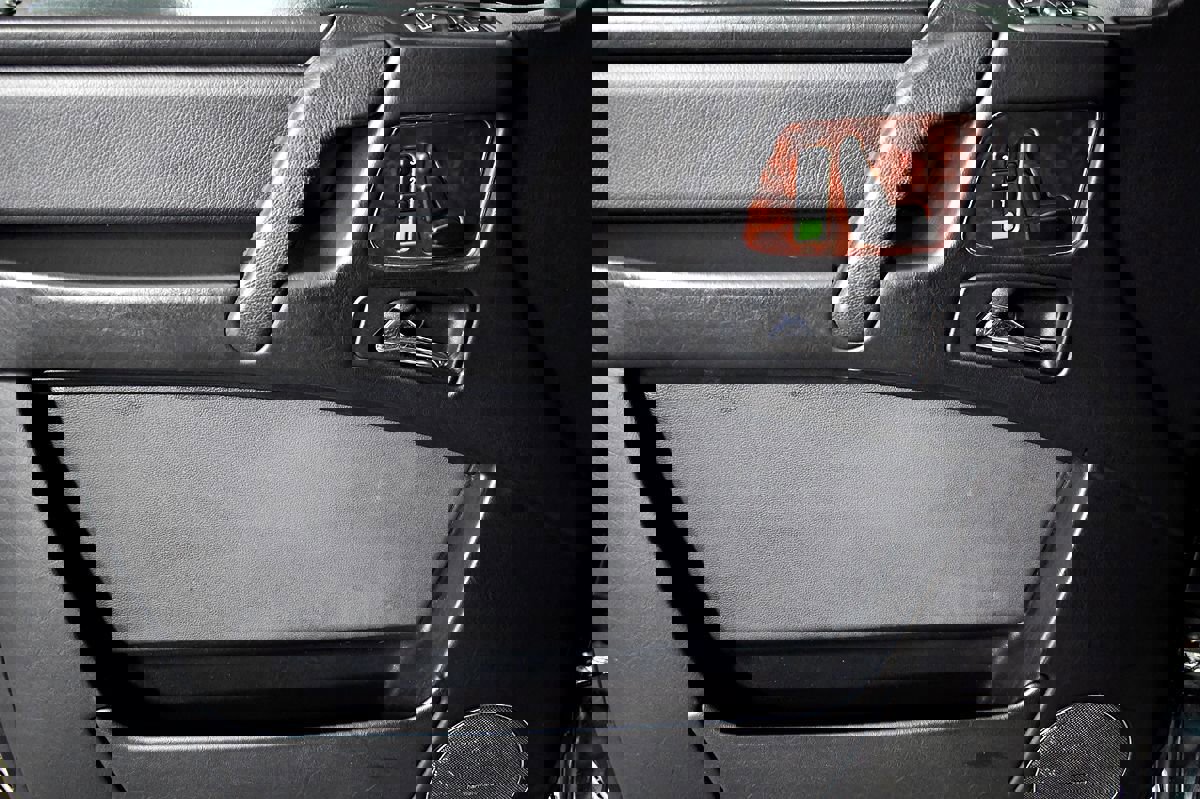 Used 2012 Mercedes-Benz G 550 SUV image 14