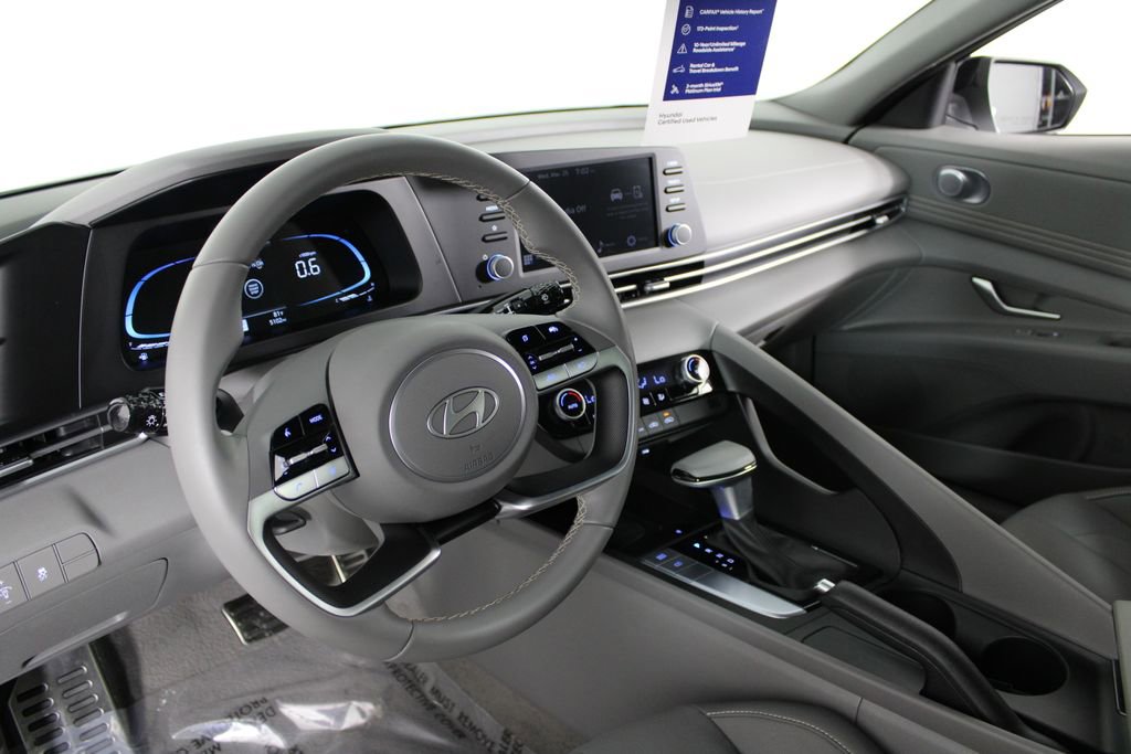 Used 2026 Hyundai Elantra Sport image 18