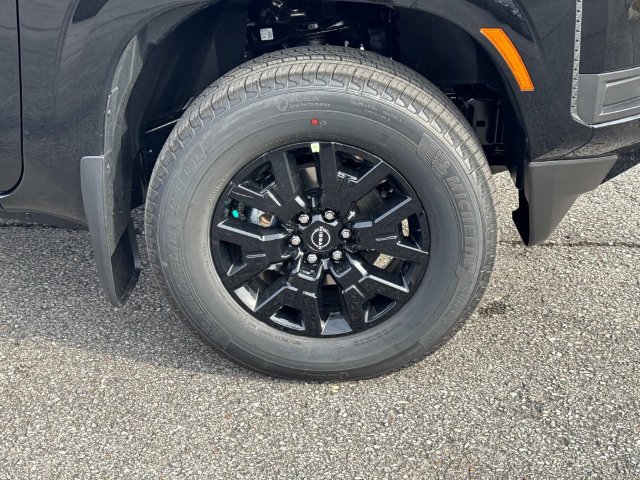 New 2026 Nissan Frontier SV w/ Tow Package AWD/4WD image 11