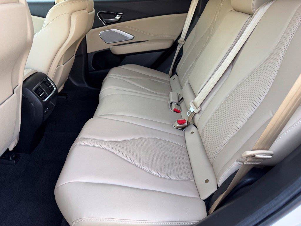 Used 2023 Acura RDX w/ Technology Package FWD image 11