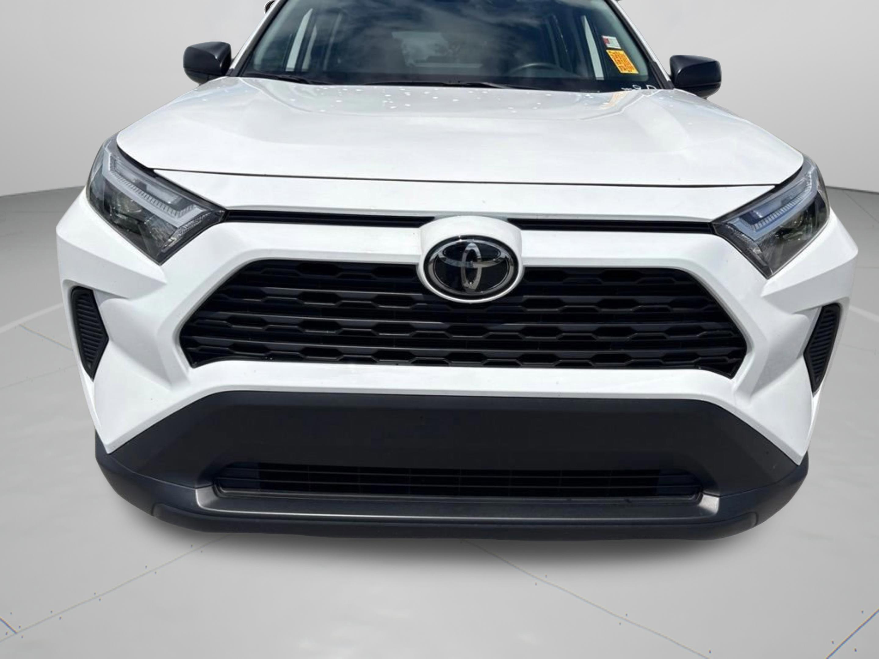 Used 2025 Toyota RAV4 LE FWD image 34
