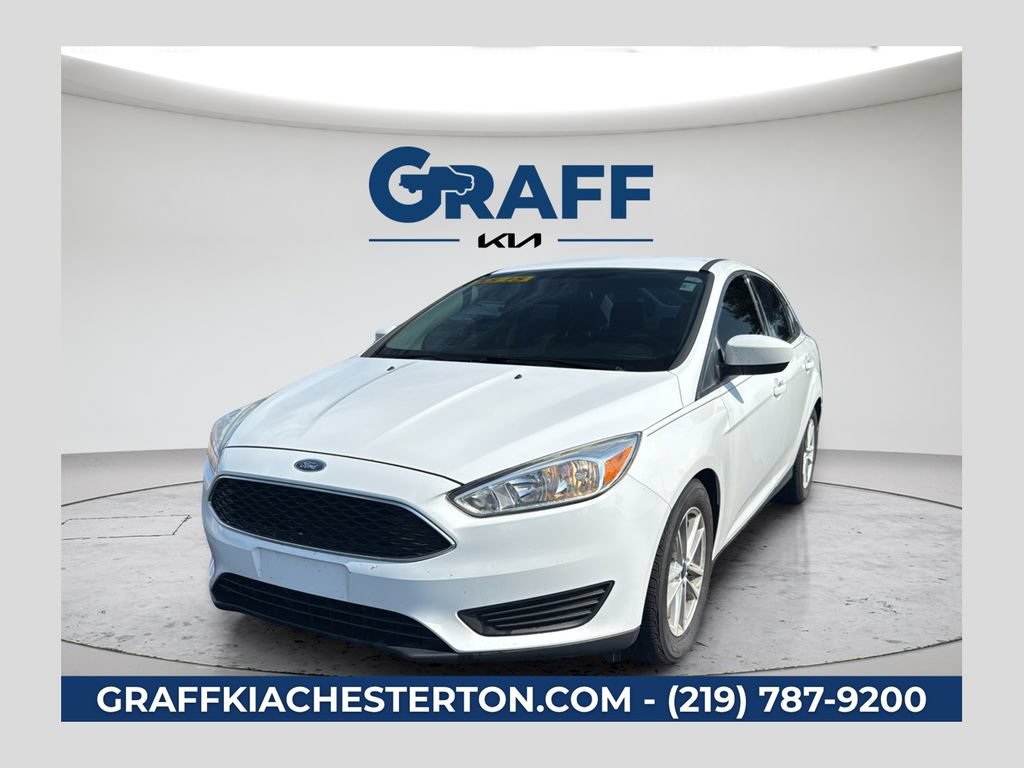 Used 2018 Ford Focus SE FWD image 1