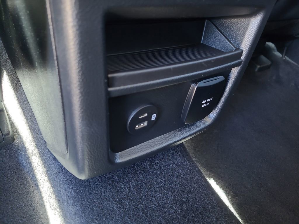 Used 2021 Ford Edge SEL w/ Convenience Package image 12