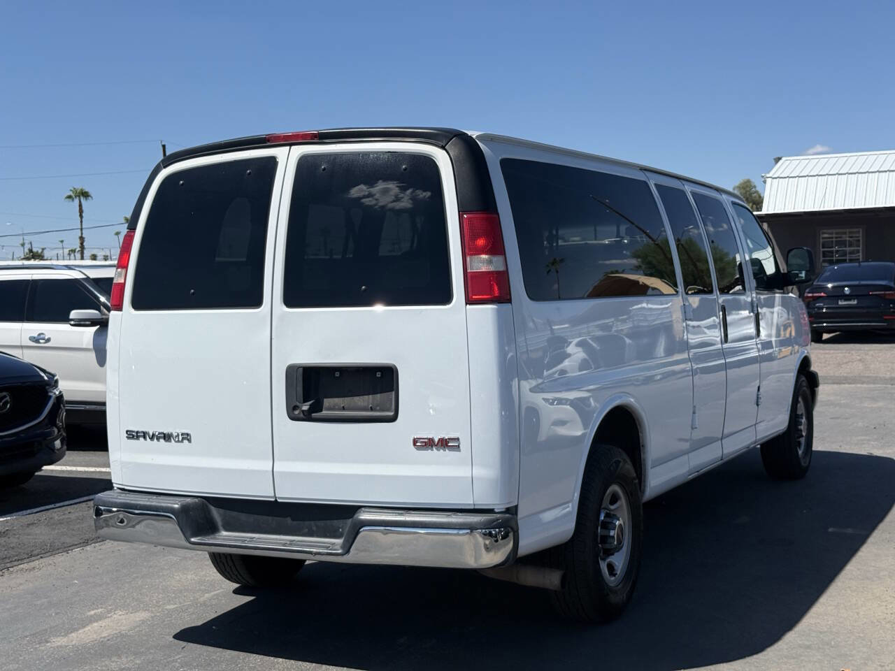 Used 2018 GMC Savana 3500 LT w/ LT Preferred Equipment Group image 11