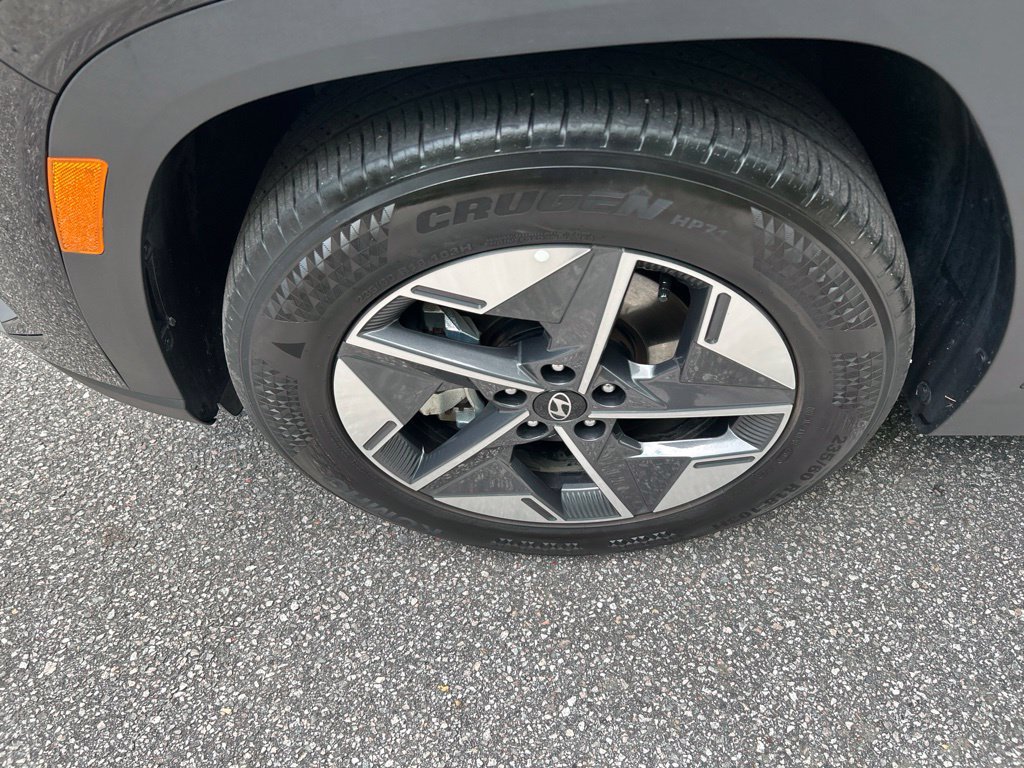 Used 2025 Hyundai Tucson SEL FWD image 12