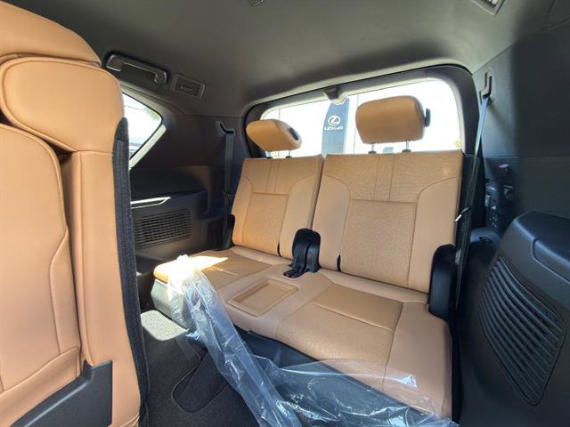 New 2026 Lexus LX 700h Luxury image 13