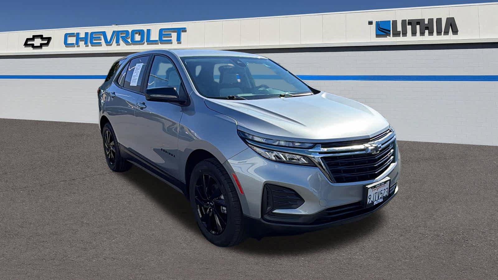 Certified 2023 Chevrolet Equinox LS w/ LS Convenience Package AWD/4WD image 3