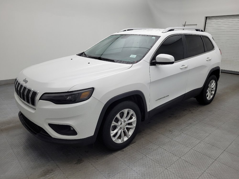 Used 2019 Jeep Cherokee Latitude w/ Popular Appearance Group image 2